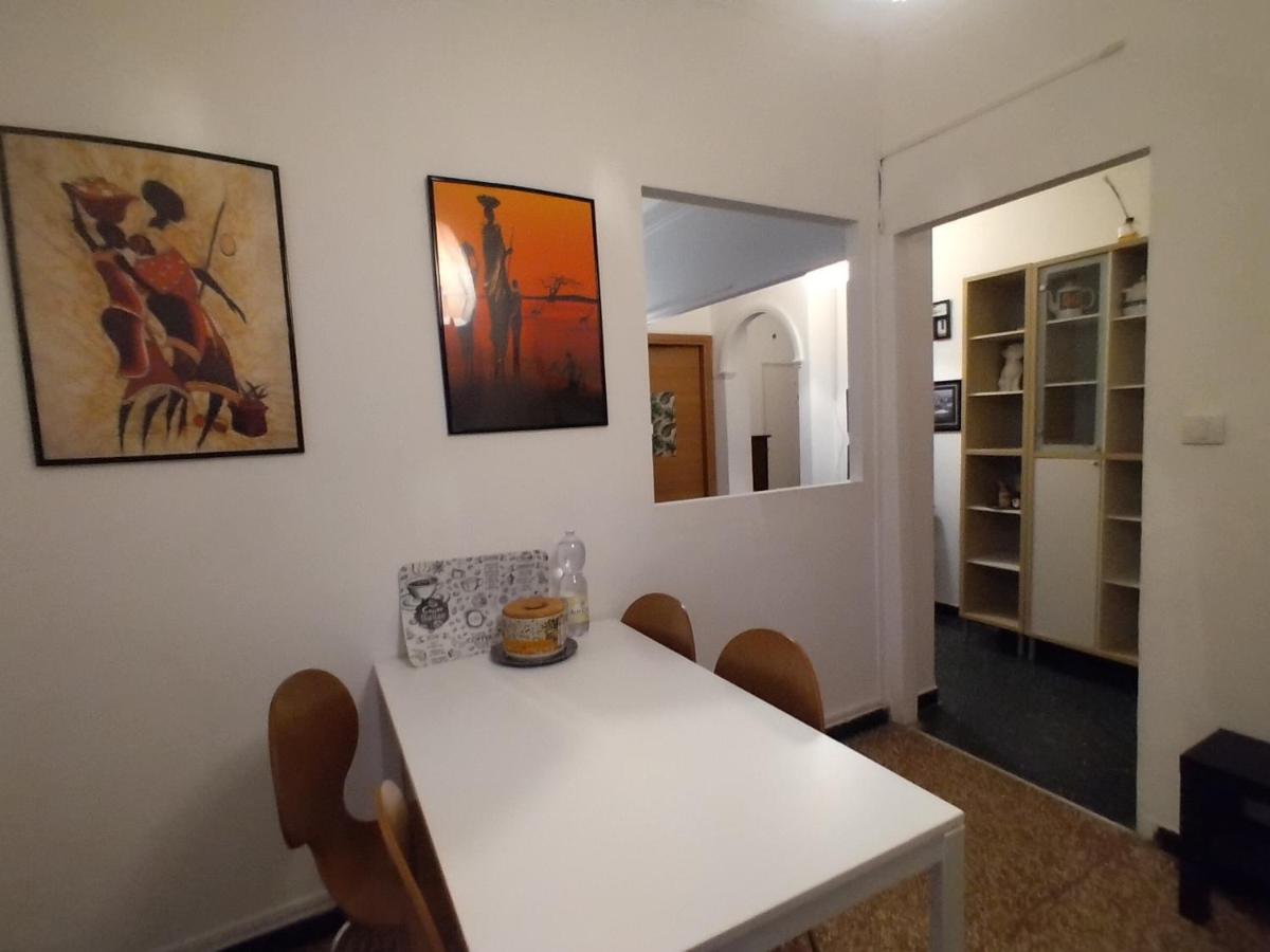 Trilocale Cecilia'S Studio Genua Exterior foto